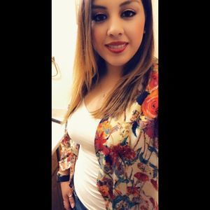 Meet your Posher, Daniela